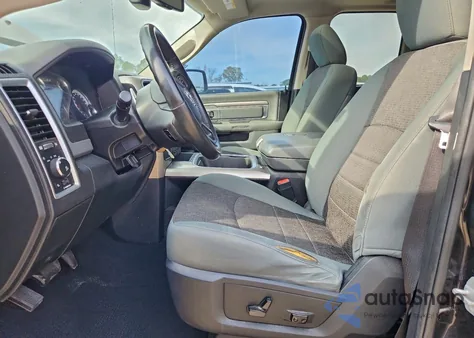 2016 Ram 1500 Slt z USA, uszkodzony, nr VIN 1C6RR6GT2GS299836